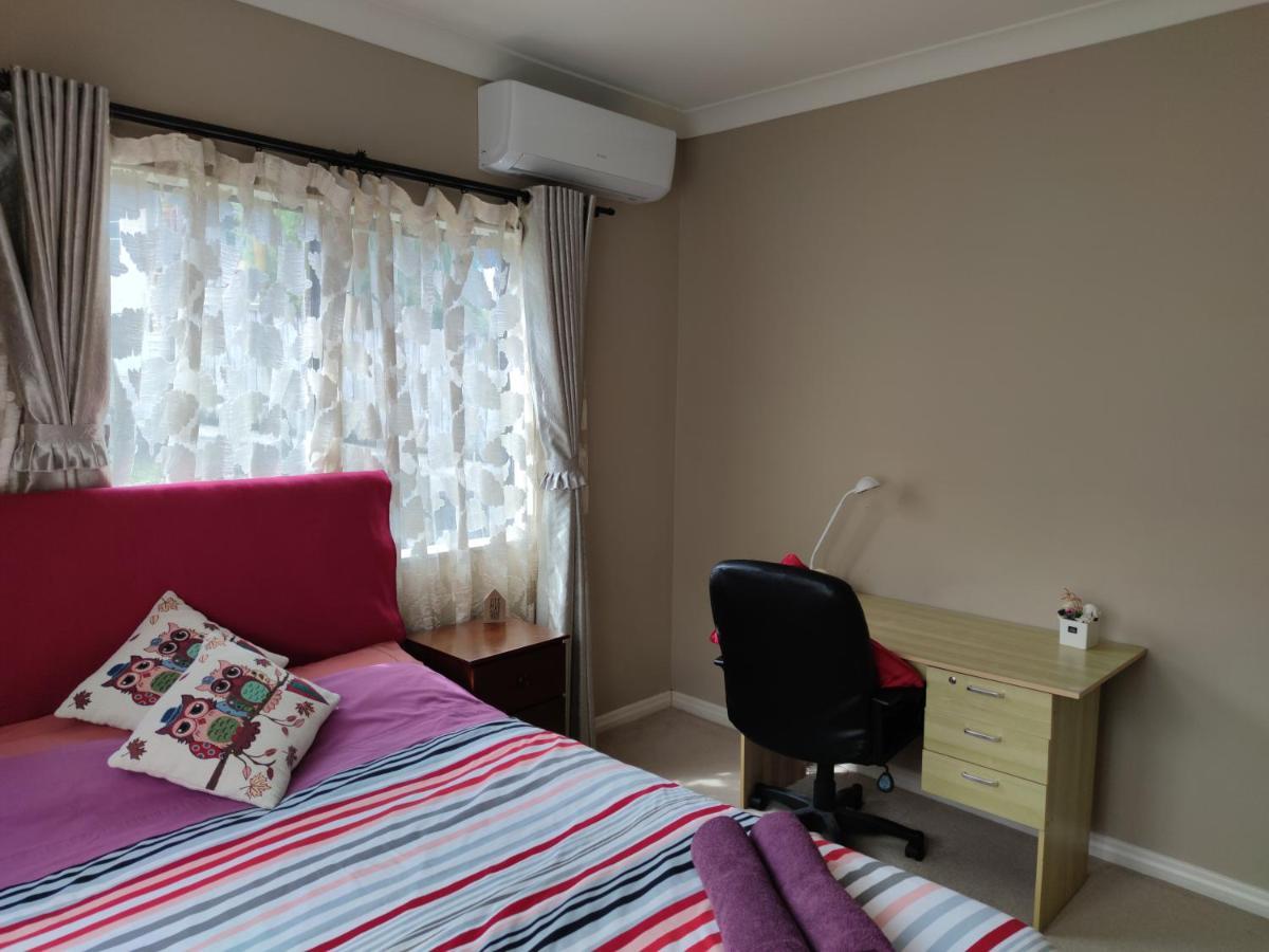 Monique'S Rose Room Prvt Bthrm Ac Tv Όκλαντ Εξωτερικό φωτογραφία
